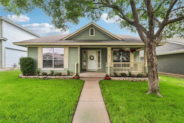 700 Scheel Rd, Kyle, TX 78640