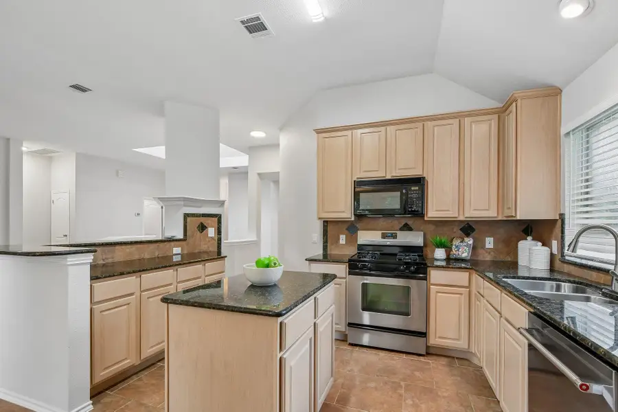 3903 Wharton Ct, Austin, TX 78732 - #2
