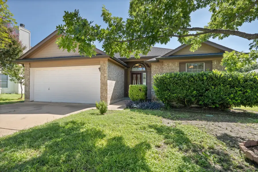 600 Sparkling Brook Ln, Leander, TX 78641 - #2