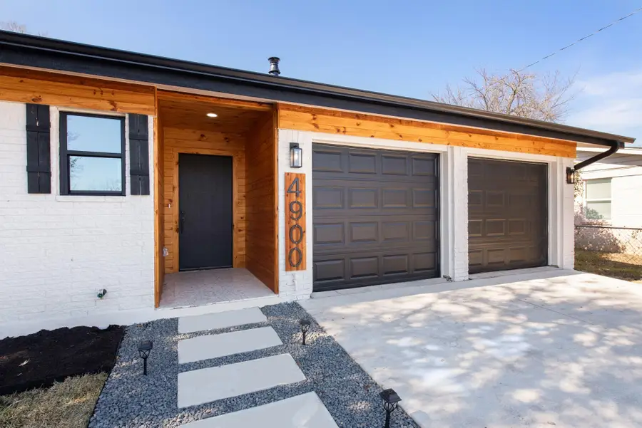 4900 Russet Hill Dr, Austin, TX 78723 - Image #2