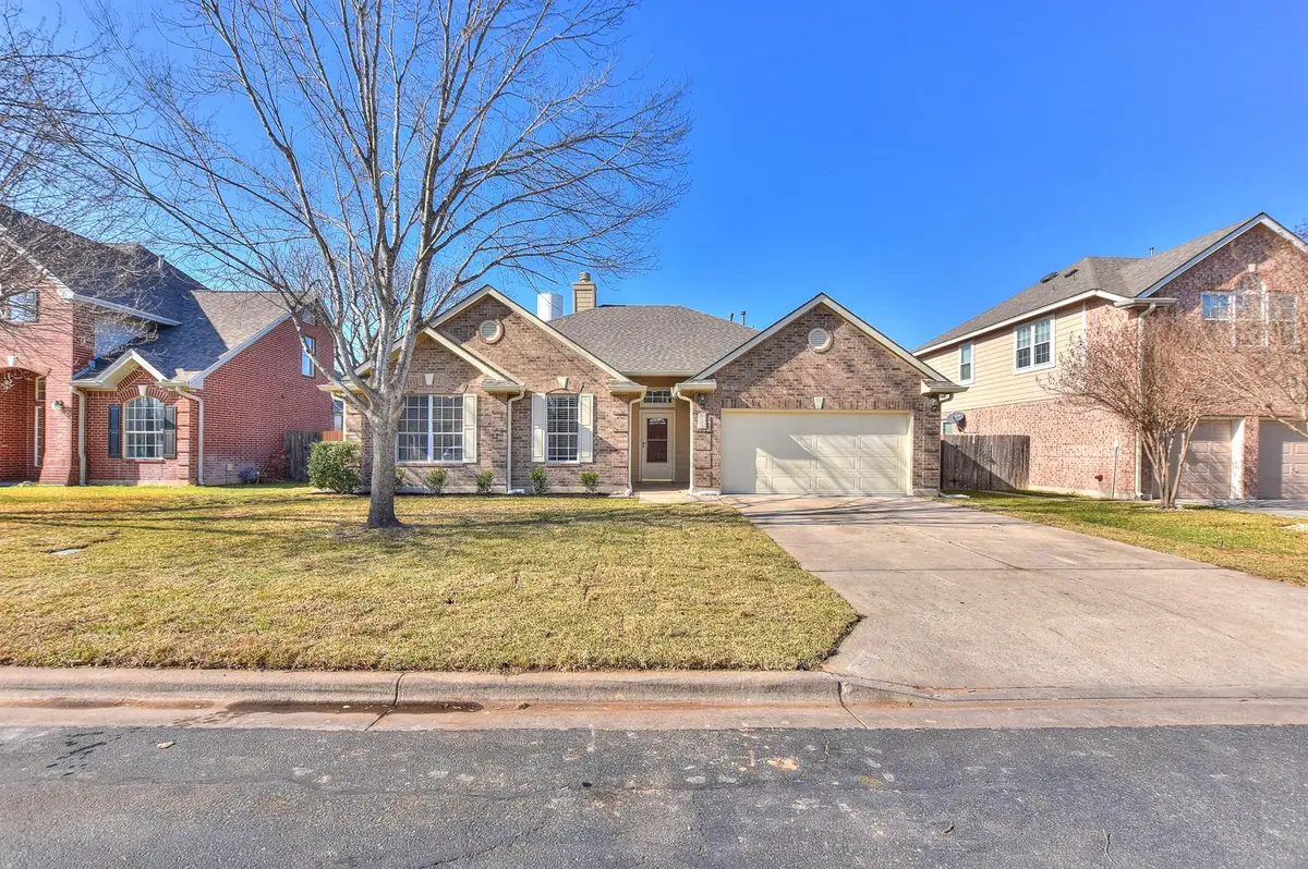 303 Gulfstream Dr, Georgetown, TX 78626 - #1