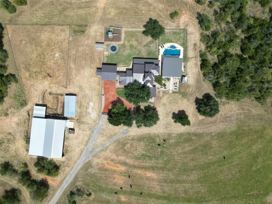 1124 County Road 301, Elgin, TX 78621 - Image #2