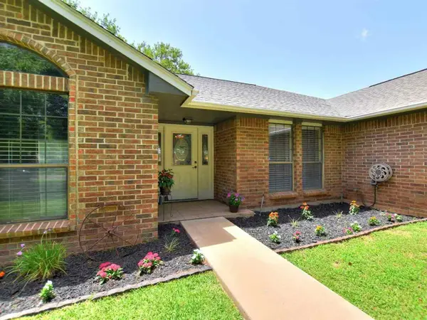 188 Turkey Run, Meadowlakes, TX 78654