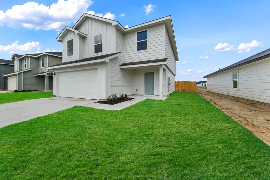 2121 Windflower Ln, Luling, TX 78648 - #2