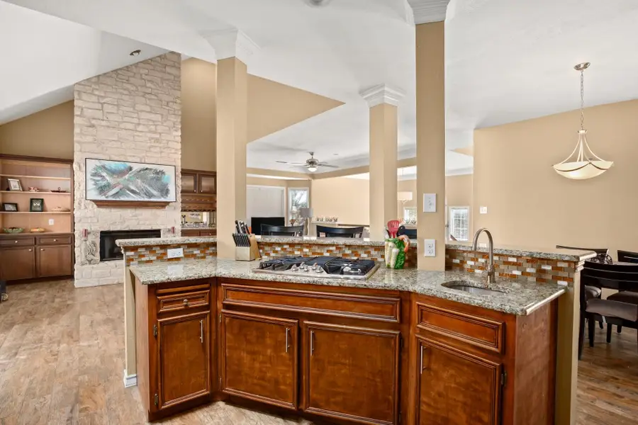 6108 Cape Coral Dr, Austin, TX 78746 - #2