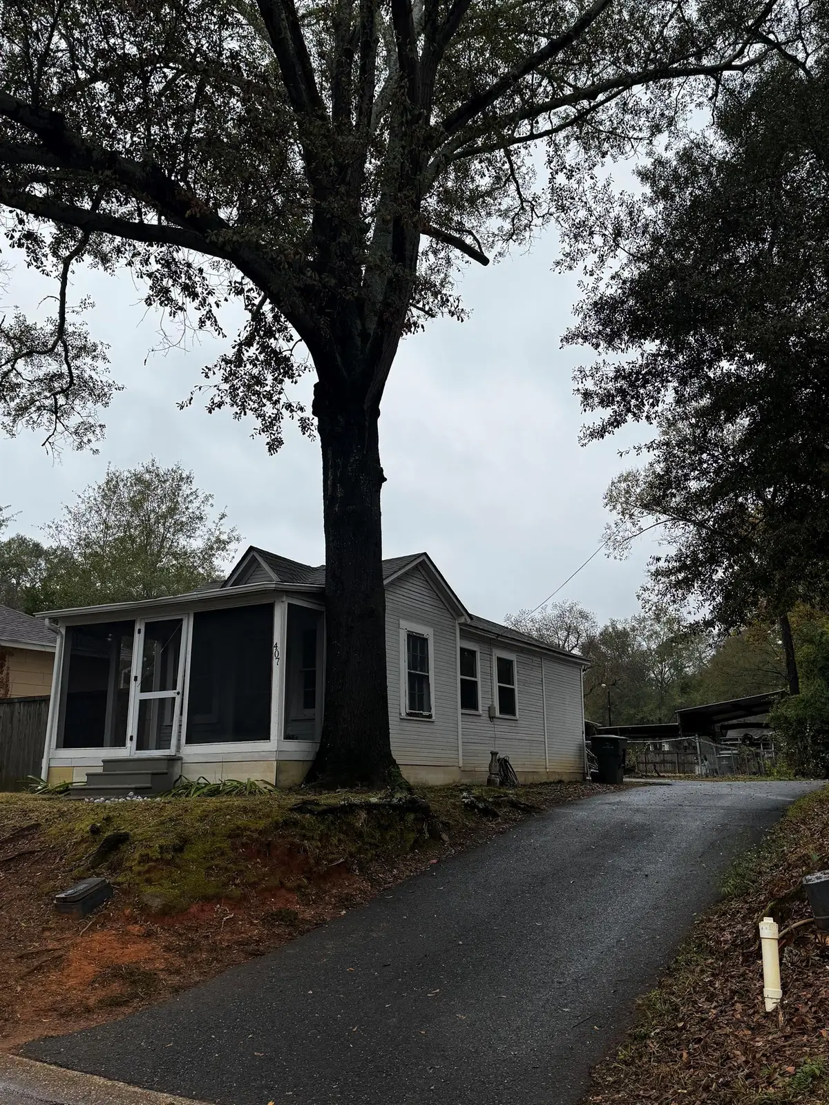 407 Richardson St, Nacogdoches, TX 75961 - #1