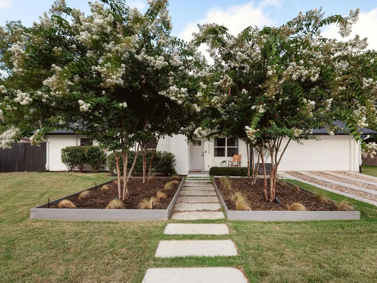 3009 Val Dr, Austin, TX 78723 - #1
