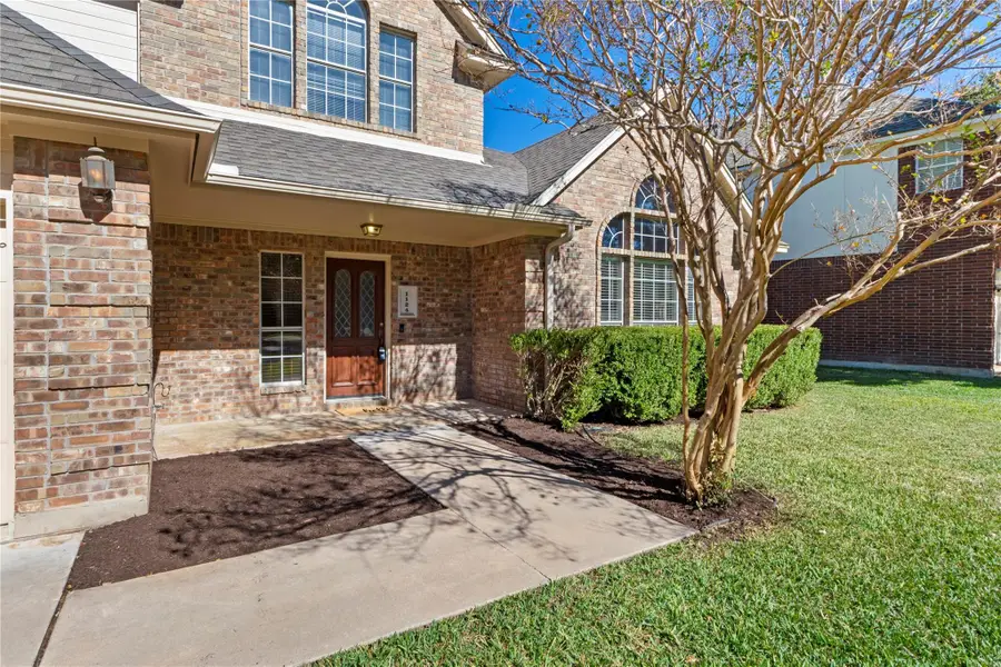 1124 Oaklands Dr, Round Rock, TX 78681 - Image #3