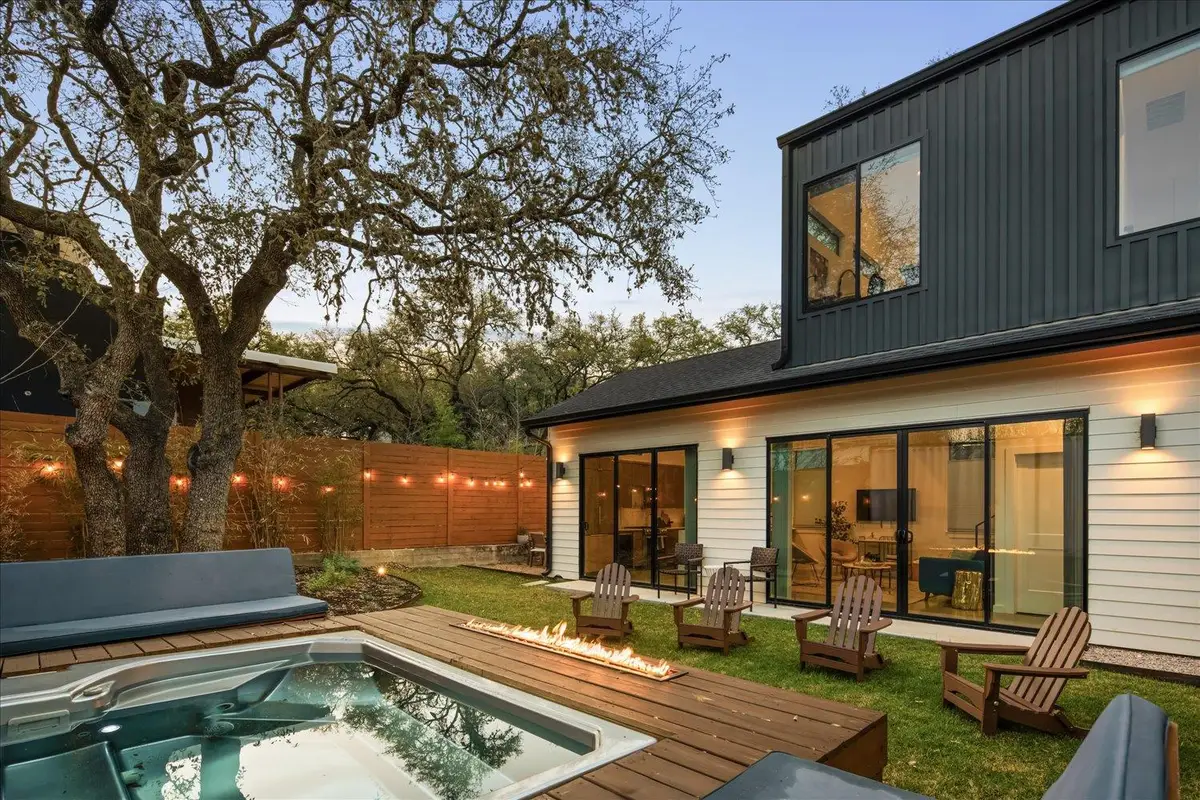 2214 S 3rd St #B, Austin, TX 78704 - #1