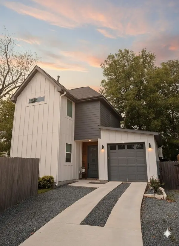 8006 Gault St #2, Austin, TX 78757