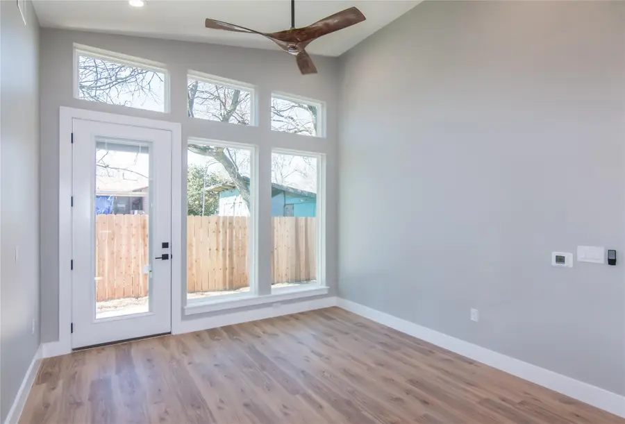 8006 Gault St #2, Austin, TX 78757 - #3