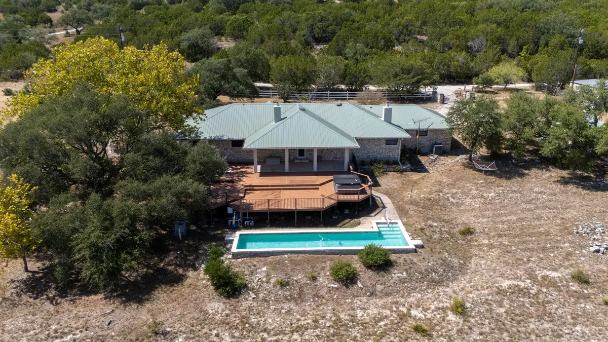 26633 Post Oak Bend Loop, Marble Falls, TX 78654 - #1