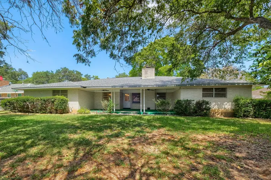 6018 Woodwick Dr, Windcrest, TX 78239 - #2