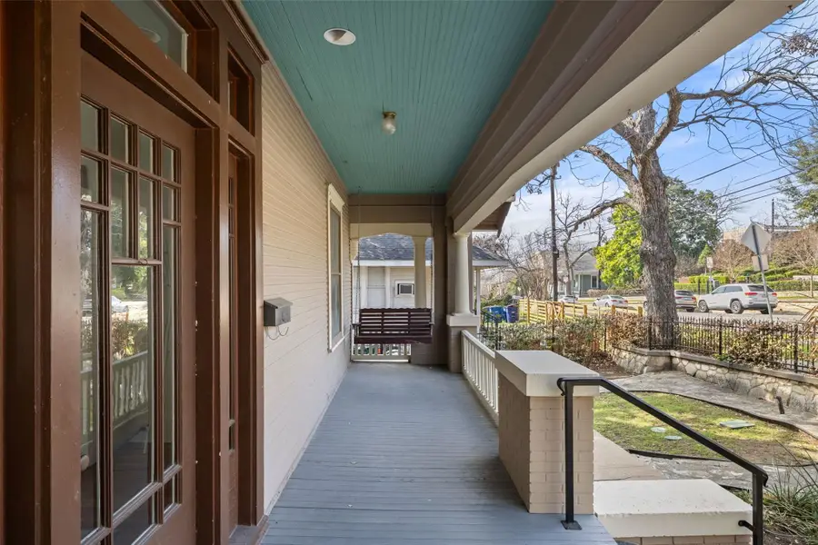 613 Baylor St, Austin, TX 78703 - #2