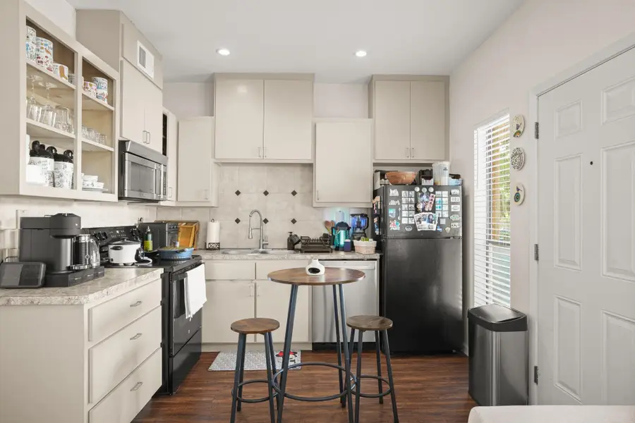 3000 Guadalupe St #102, Austin, TX 78705 - #3