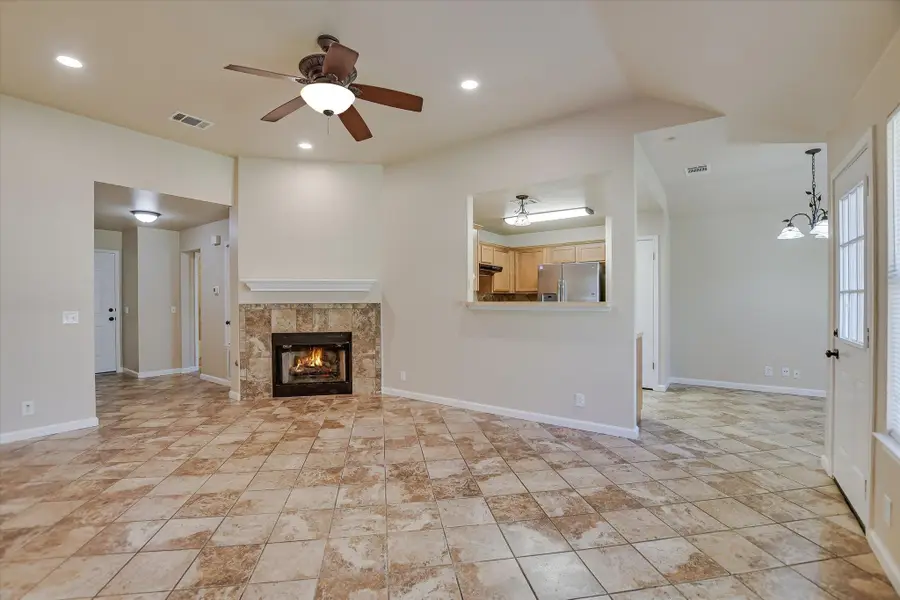 819 Sonny Dr, Leander, TX 78641 - Image #3