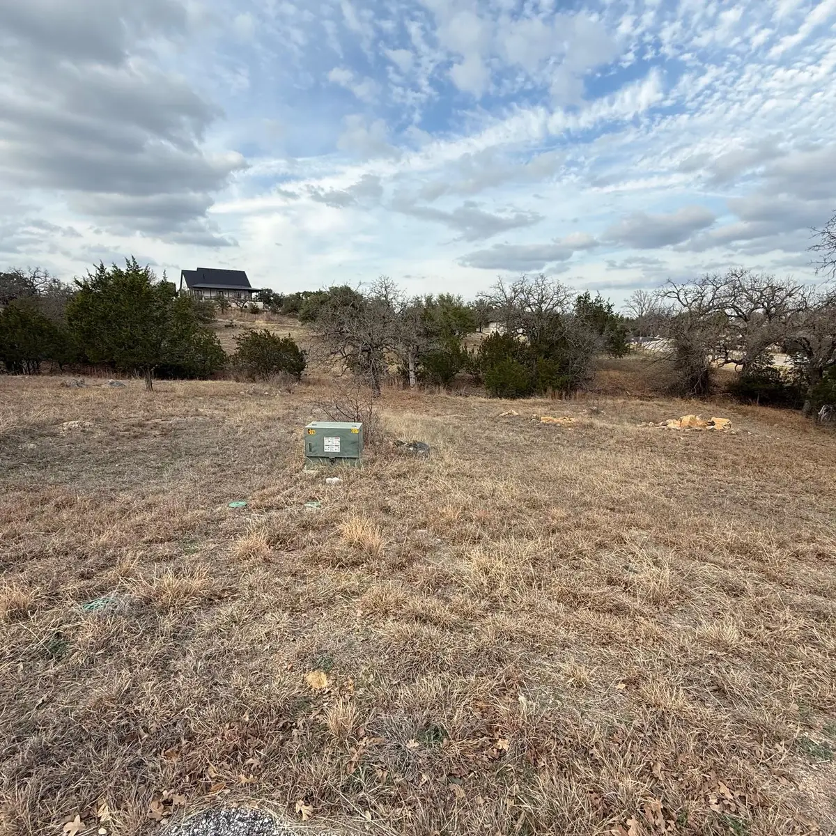 204 Mercury Dr, Horseshoe Bay, TX 78657 - #1