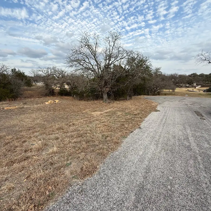 204 Mercury Dr, Horseshoe Bay, TX 78657 - #2