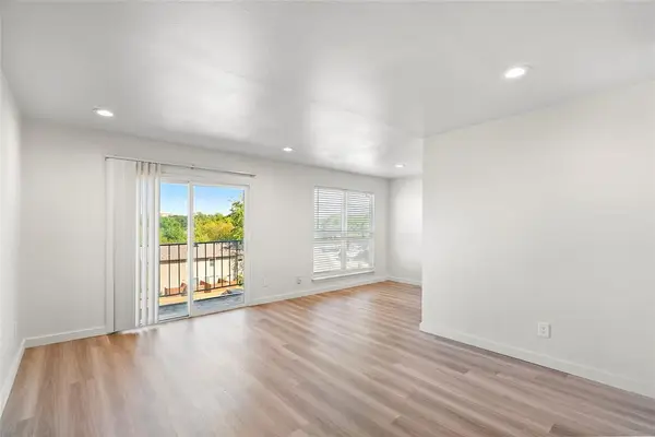 3819 Southway Dr #211, Austin, TX 78704