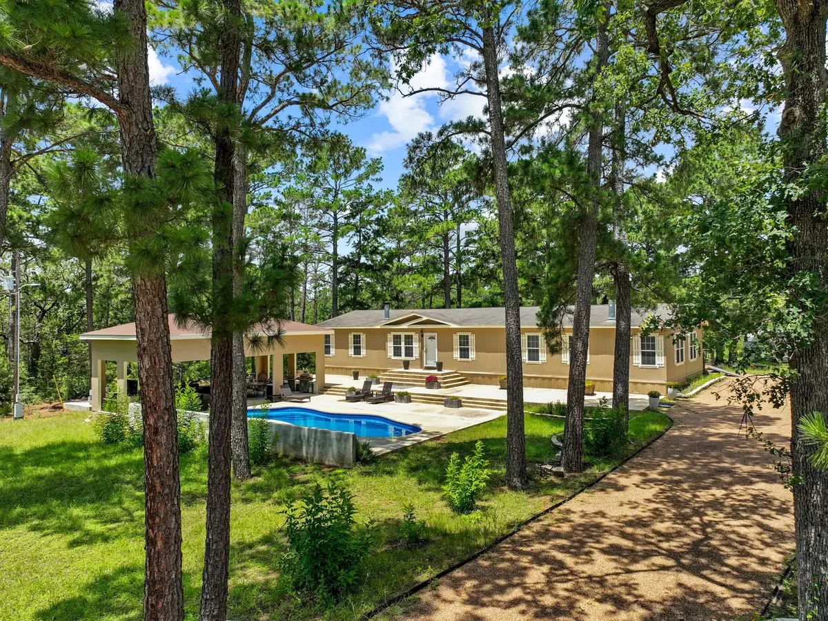 438 Kellar Rd, Smithville, TX 78957 - #1