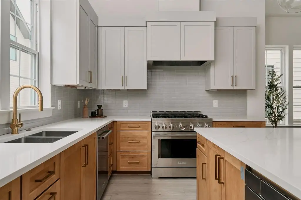 2209 Woodland Ave #203, Austin, TX 78741 - #1