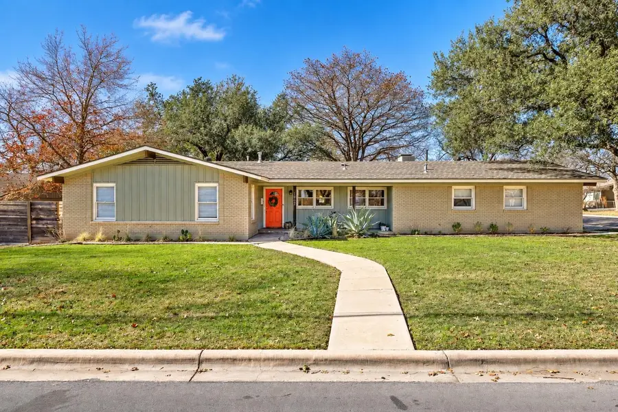 1802 Hutto Rd, Georgetown, TX 78626 - #2