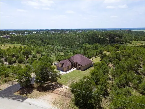 509 Kaanapali Ln, Bastrop, TX 78602