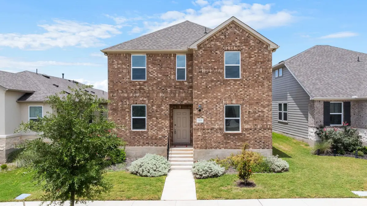223 Flowers Ave, Hutto, TX 78634 - #1