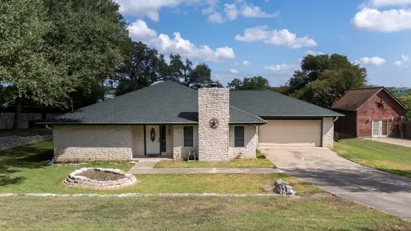 404 Hunt Ln, Buda, TX 78610