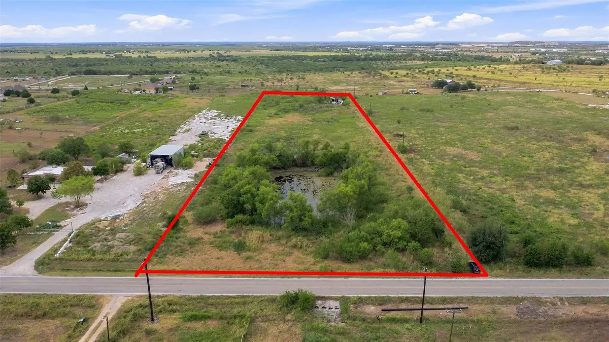 6207 Turnersville Rd, Creedmoor, TX 78610 - #1