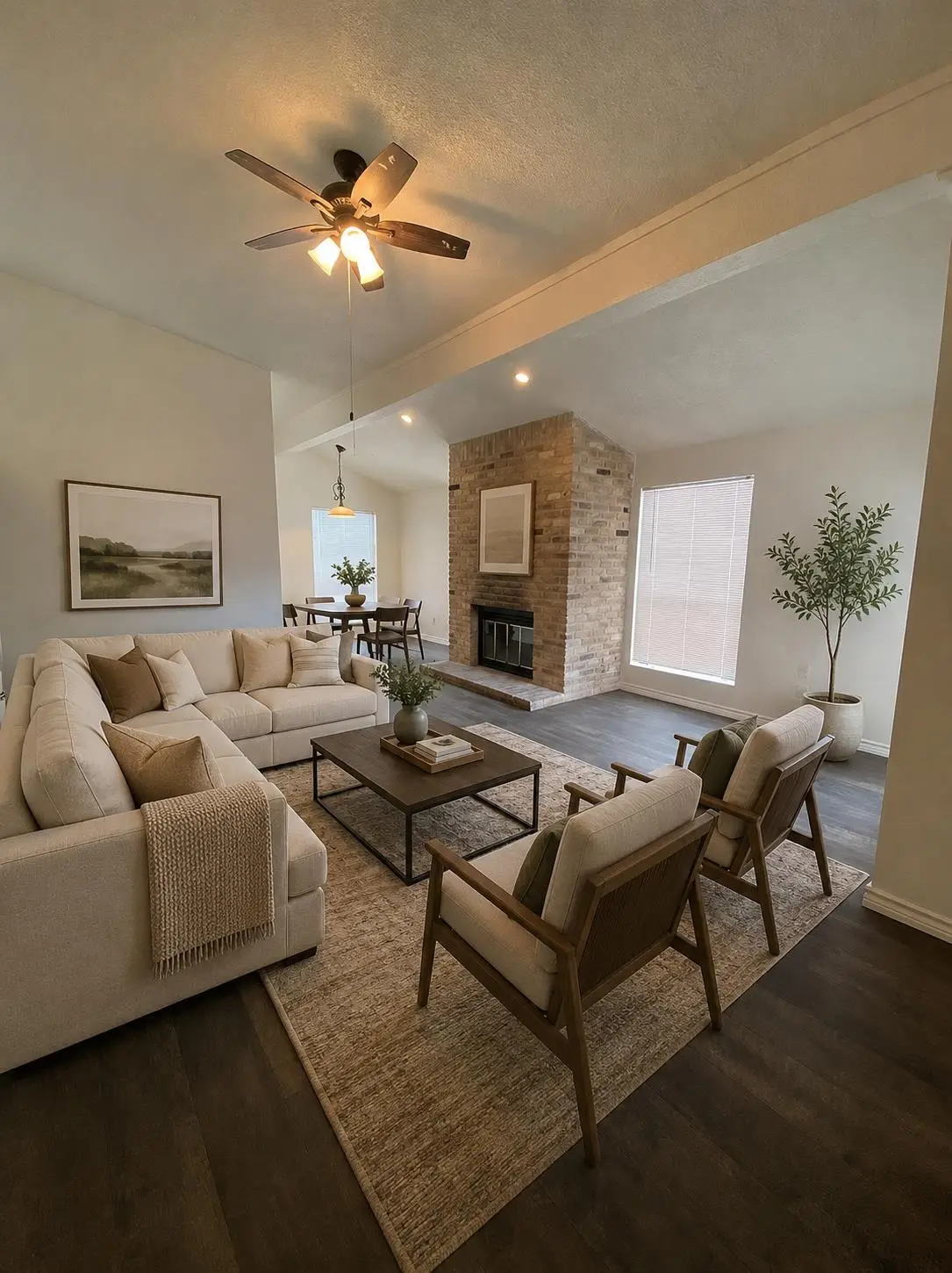 2401 Leon St #206, Austin, TX 78705 - #1