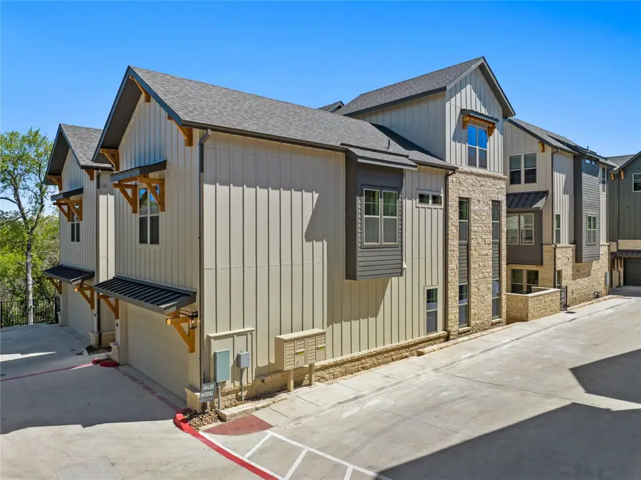3500 Pecan Springs Rd #16, Austin, TX 78723 - #2