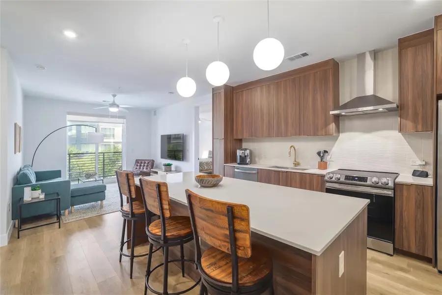1701 Simond Ave #312, Austin, TX 78723 - #2