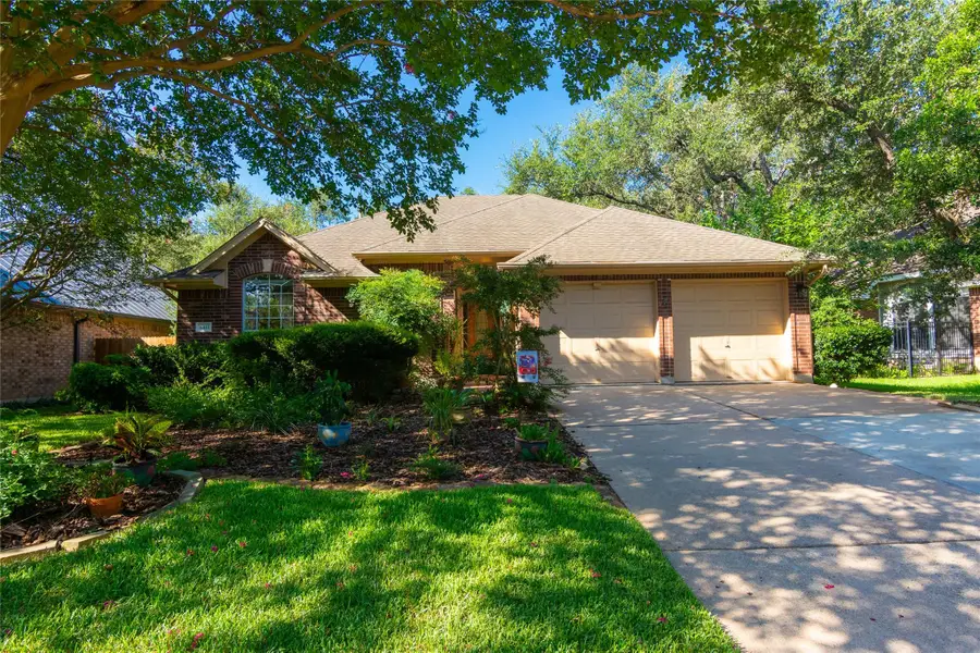 6411 Clairmont Dr, Austin, TX 78749 - #2