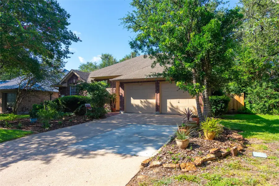 6411 Clairmont Dr, Austin, TX 78749 - #3