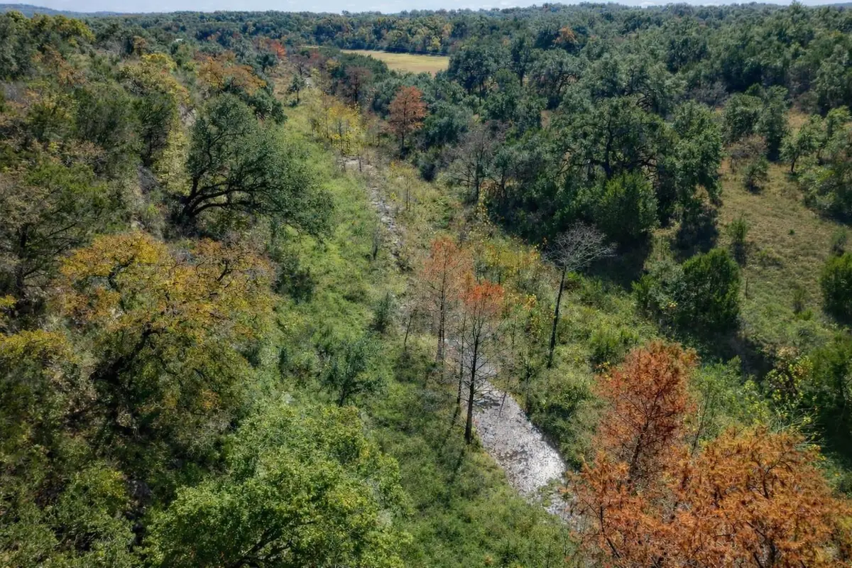 7275 Creek Rd, Dripping Springs, TX 78620 - #1