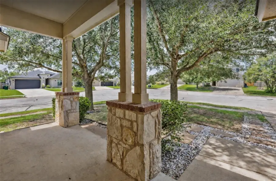 417 Bandara Woods Blvd, Elgin, TX 78621 - #3