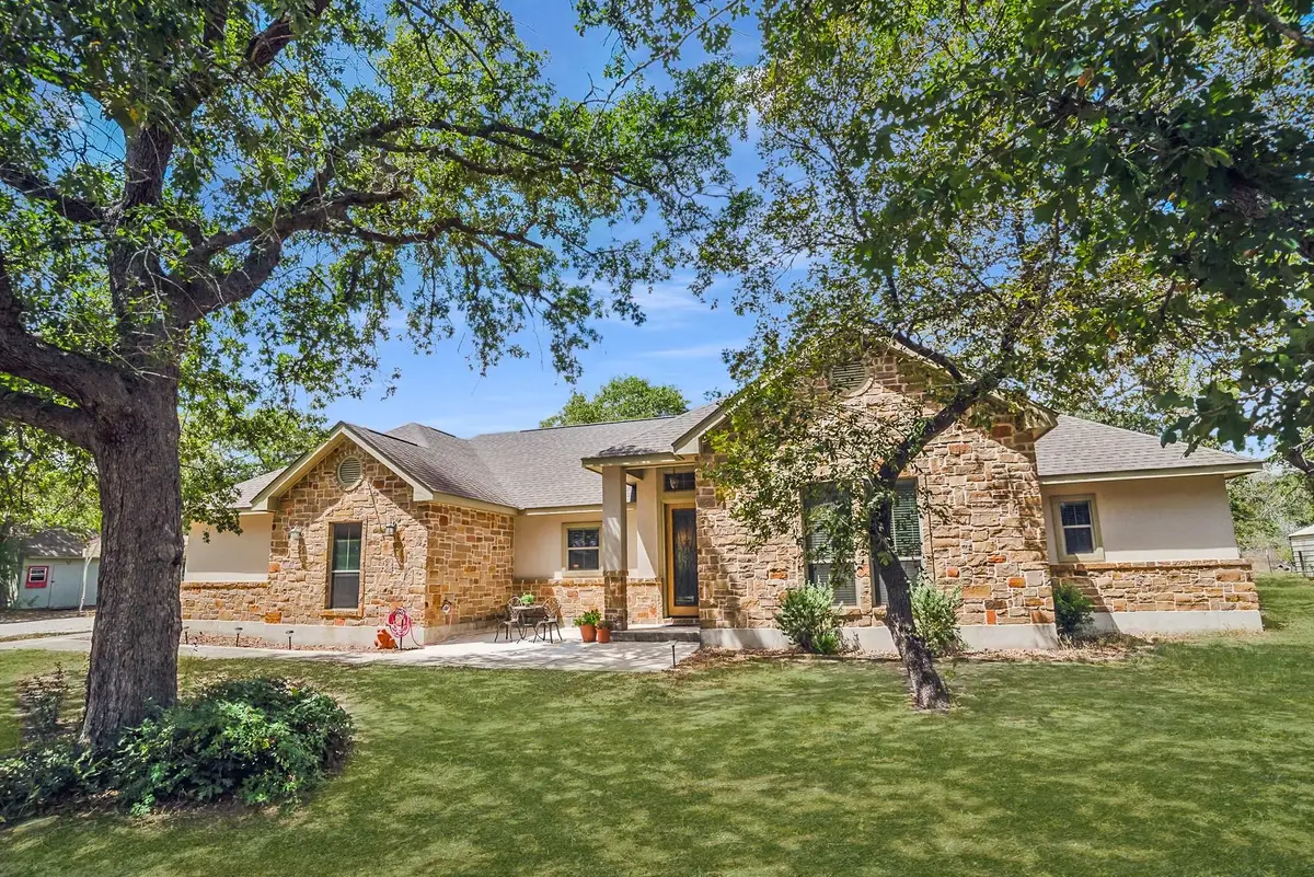 205 Sendera Xing, La Vernia, TX 78121 - Image #1