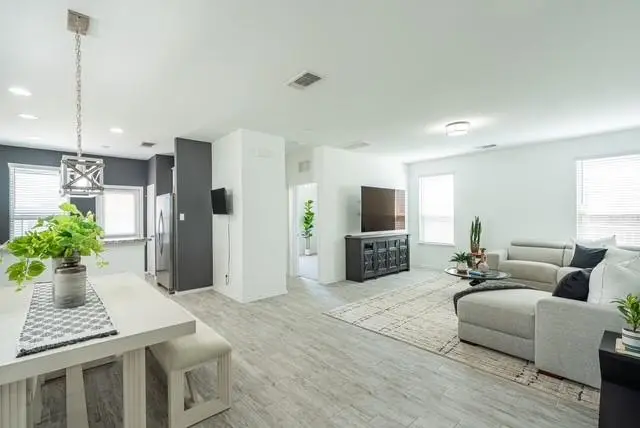 265 La Dera Dr, Liberty Hill, TX 78642 - #2