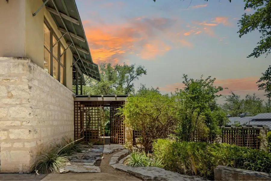 25014 Pedernales Canyon Trl, Spicewood, TX 78669 - #2