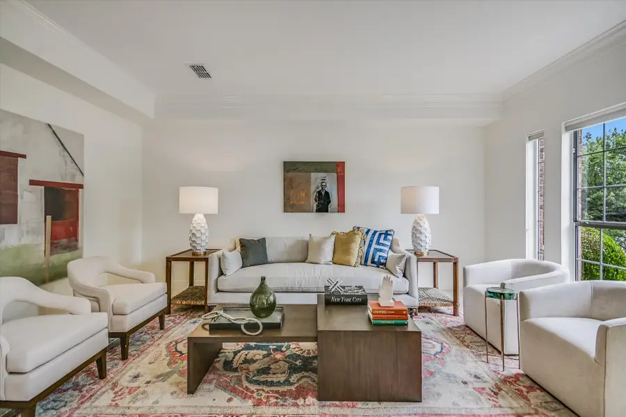 4028 Walnut Clay Dr, Austin, TX 78731 - #2