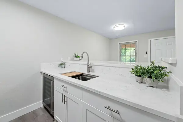 7801 Shoal Creek Blvd #203, Austin, TX 78757