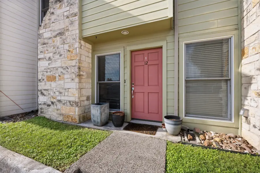 6900 E Riverside Dr #12, Austin, TX 78741 - #2