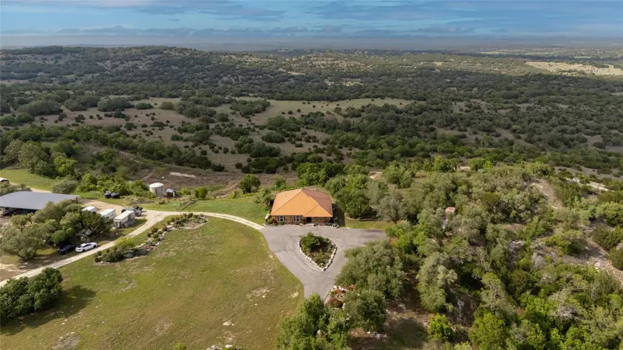 1063 Sanctuary Ln, Blanco, TX 78606 - #3