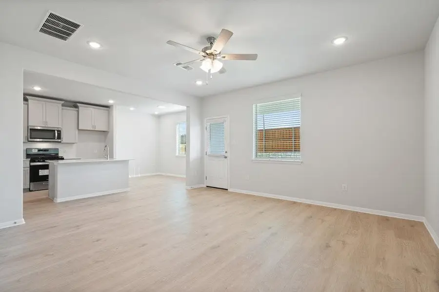 185 Young St, Buda, TX 78610 - #2