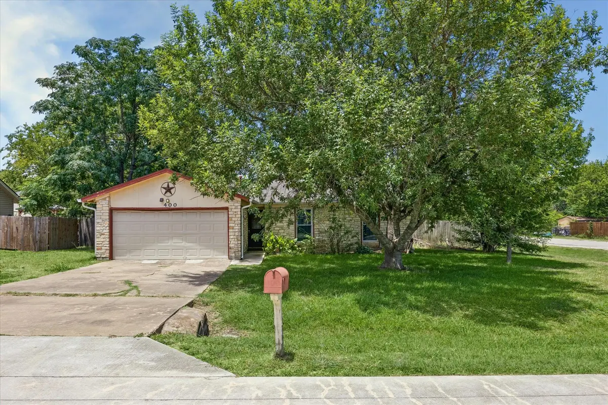 400 Bonita Vista Dr, Buda, TX 78610 - #1