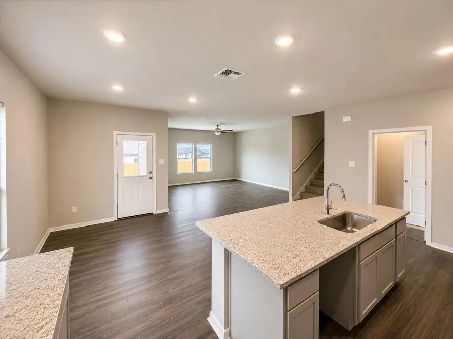 172 Wind Hill, Jarrell, TX 76537 - #3