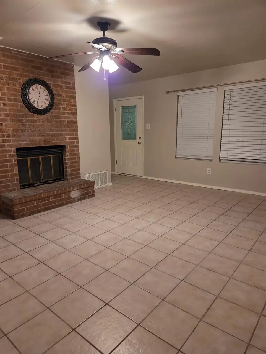 5410 Burgundy Dr, Austin, TX 78724 - #3