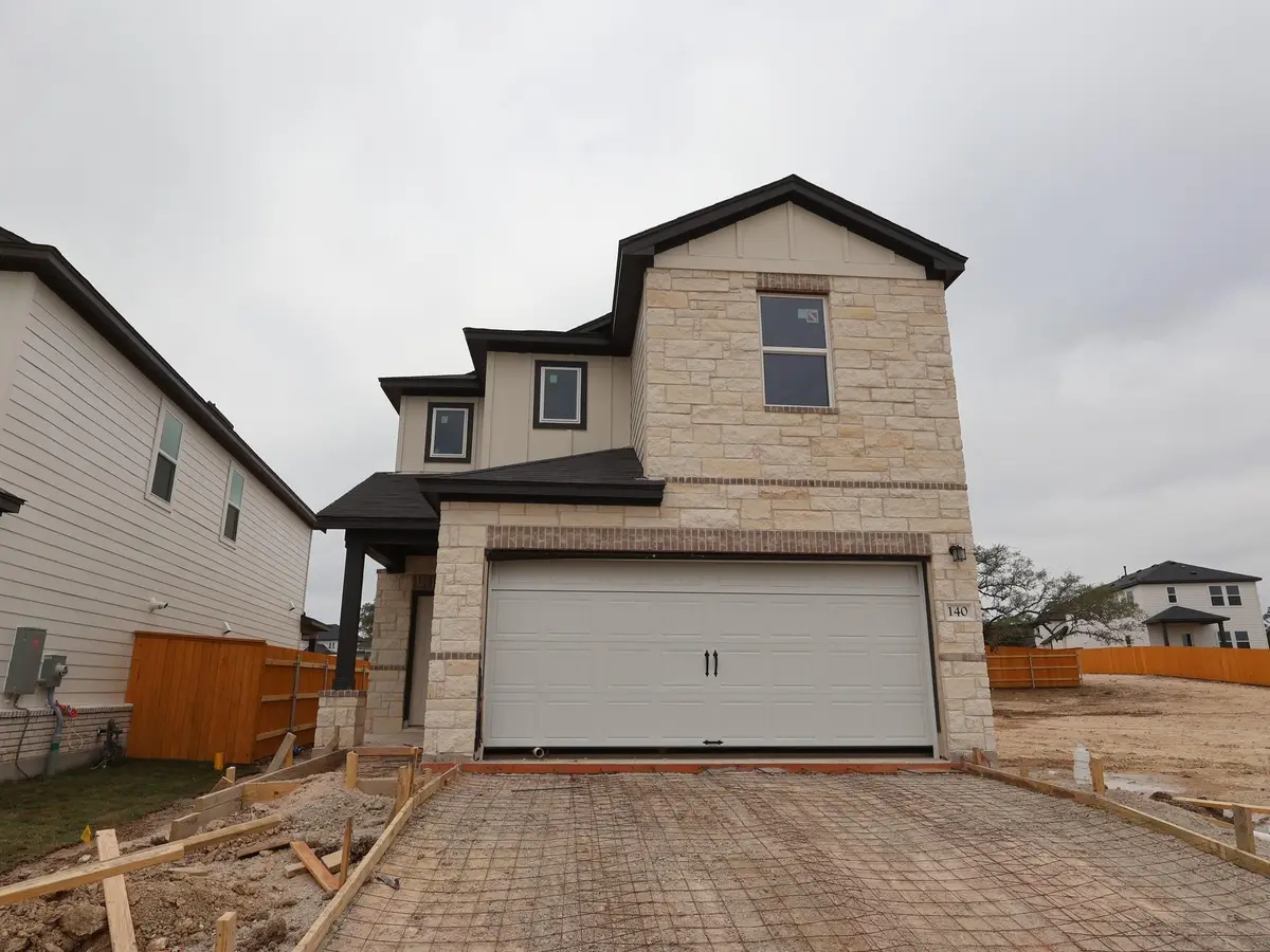 140 Heritage Forest Pkwy, Dripping Springs, TX 78620 - #1
