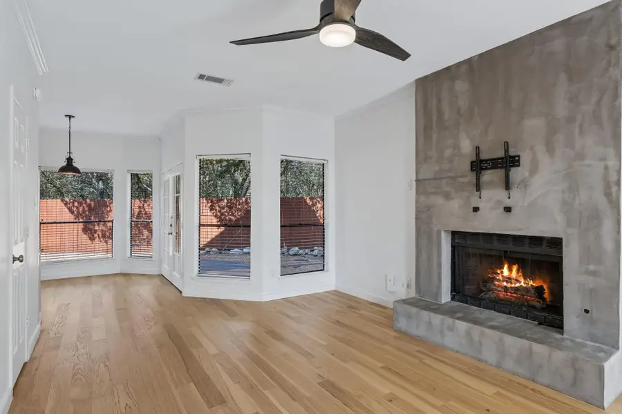 8302 Bradford Edward Cv, Austin, TX 78759 - #2